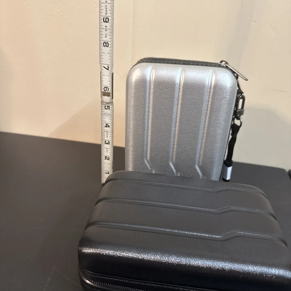 Lof Of 2 Open Story Target Hard-side Case  Silver And Black Travel Case